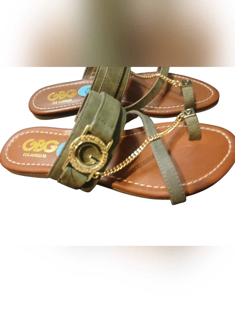GBG - NWOB,  Strappy Sandals, Flat Heel, 5- 1/2 M, Non-Slip Soles, Chain Accent - Picture 5 of 7